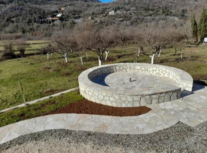 בית הארחה סטינג'ה 	Aleksa מראה חיצוני תמונה